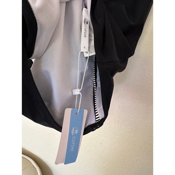 Cupshe Black and White One Piece Swimsuit Large - Picture 6 of 7